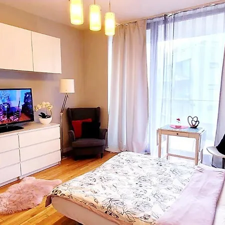 Homecomfort Apartament Romantic Room Warsaw Exterior photo