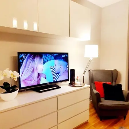 Homecomfort Apartament Romantic Room Warsaw Exterior photo